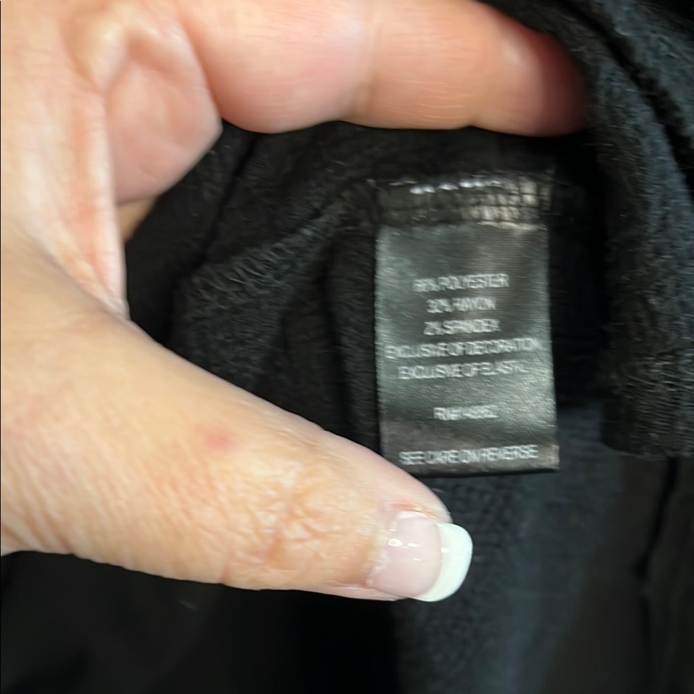 Torrid Black Women's blouse size 2 - Picture 3 of 6